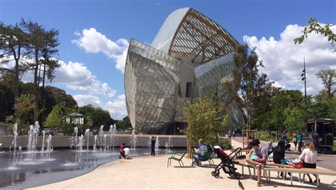 jardin d'acclimatation fondation louis vuitton|la fondation louis vuitton.